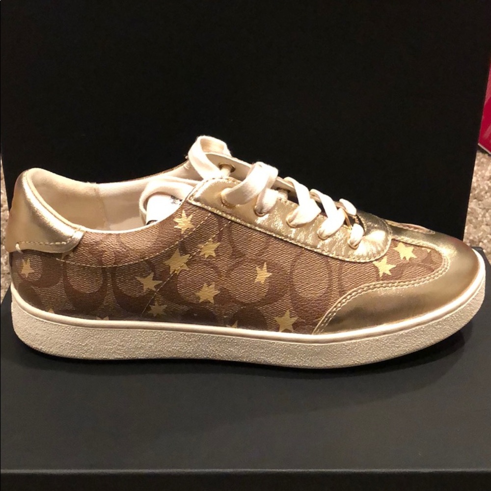 COACH...Star Sneakers Gold Khaki CC Logo